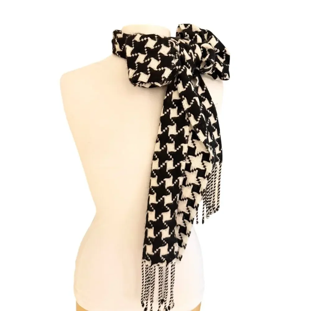 Ann Taylor 100% Cashmere Houndstooth Fringe Scarf Black Ivory Soft Wrap